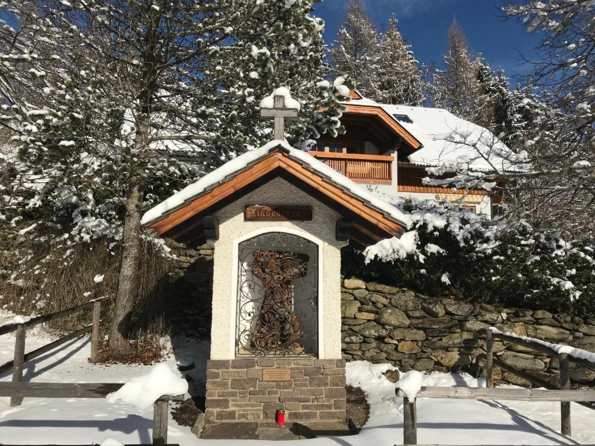 Haus Lindenkreuz Lägenhet Bad Kleinkirchheim Exteriör bild