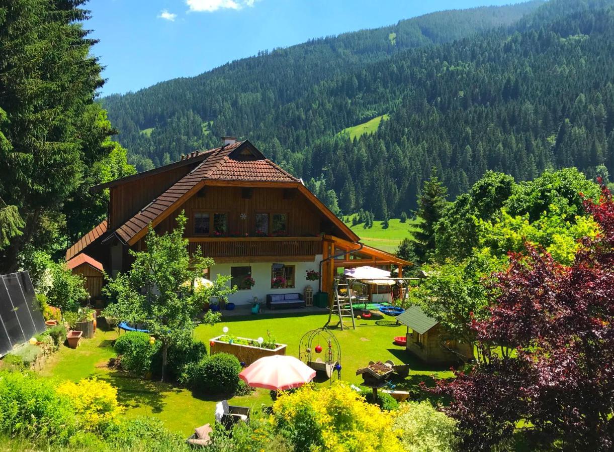 Haus Lindenkreuz Lägenhet Bad Kleinkirchheim Exteriör bild