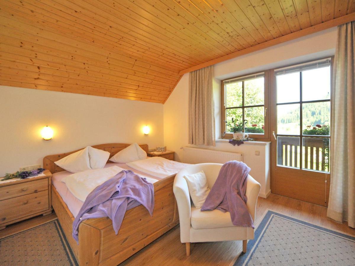 Haus Lindenkreuz Lägenhet Bad Kleinkirchheim Exteriör bild