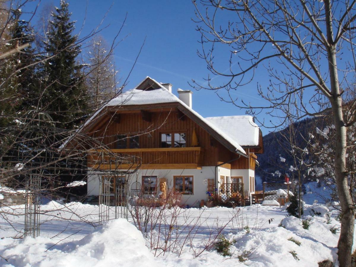 Haus Lindenkreuz Lägenhet Bad Kleinkirchheim Exteriör bild