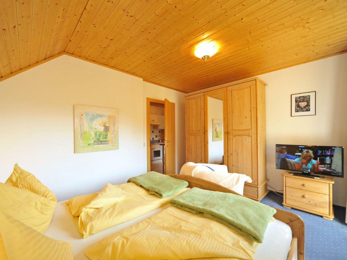 Haus Lindenkreuz Lägenhet Bad Kleinkirchheim Exteriör bild